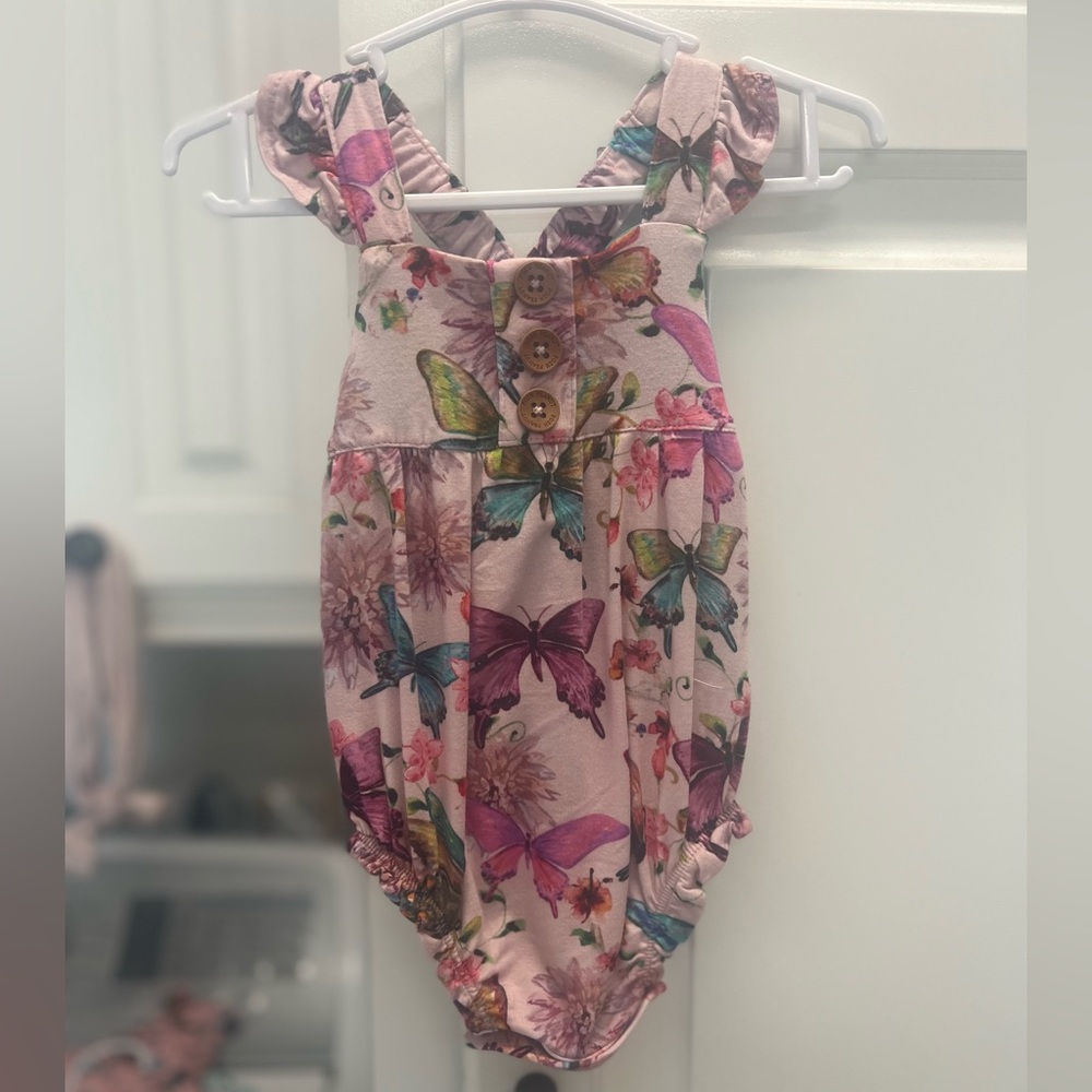 Posh Peanut Romper. New without tags 3-6 month